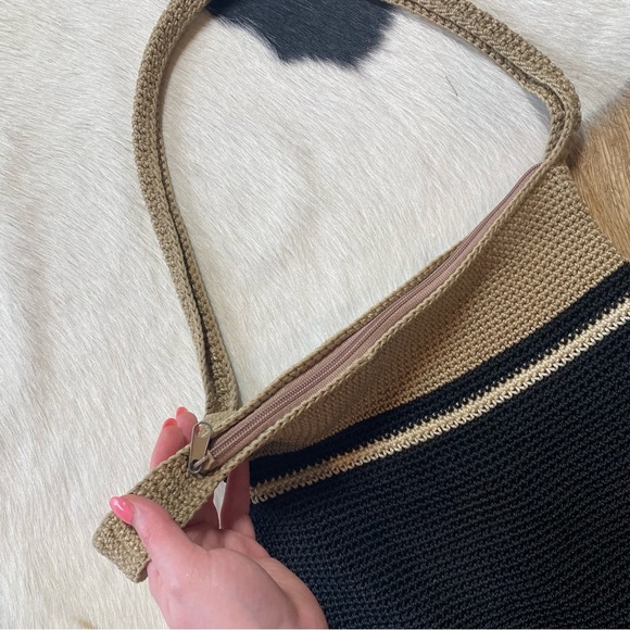 crochet knit shoulder bag - Picture 4 of 6